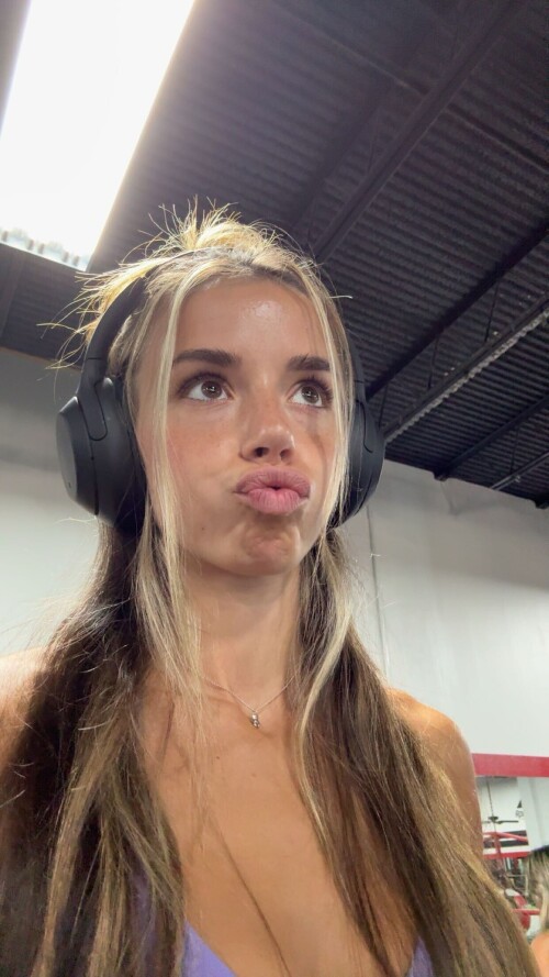 media 76f2fd3b081aa0fb70