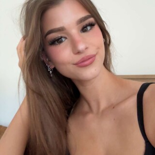 media-8524cf96e7eb8c37b2