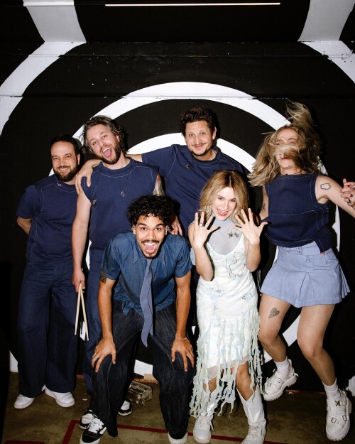 media 87e6d1166d066e3ab