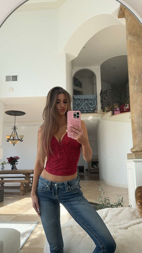 media 92e6860deab7905751