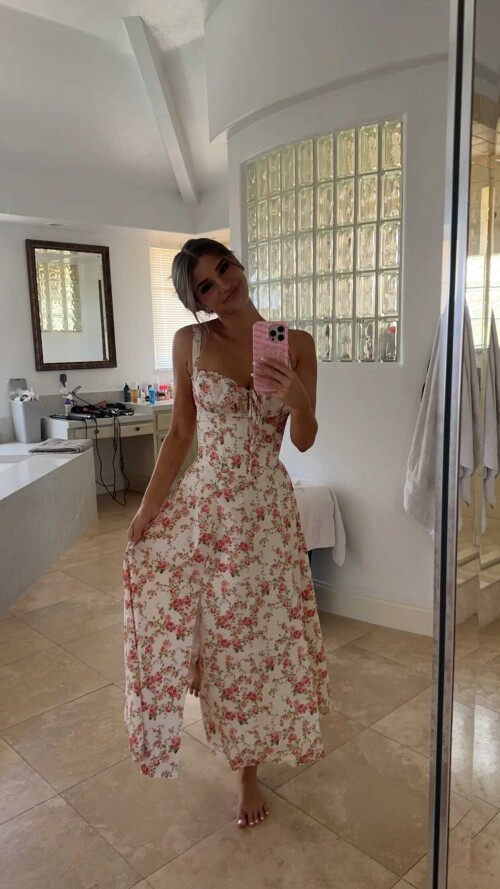 media 931e9e88ba753cc6d