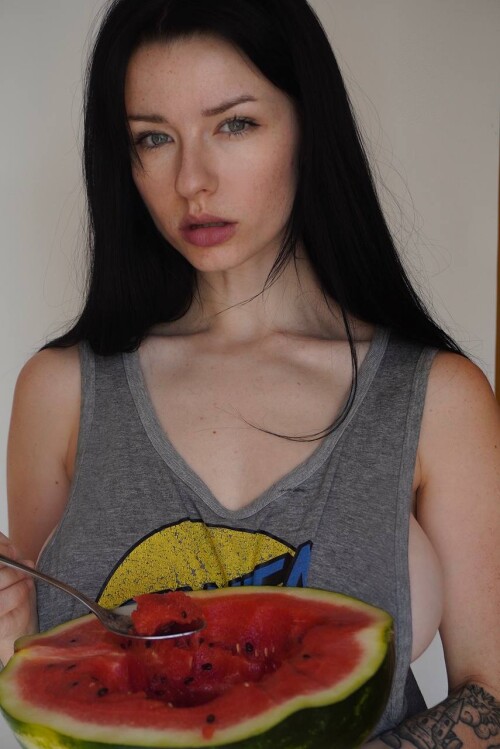 media 335126990 5269640090546726228b7aa038896974ff7