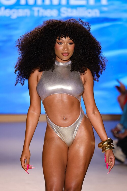 megan 3ae16650b66ae45c2