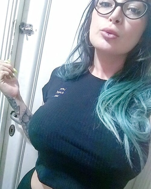 melisa 65af1187c9767defb2