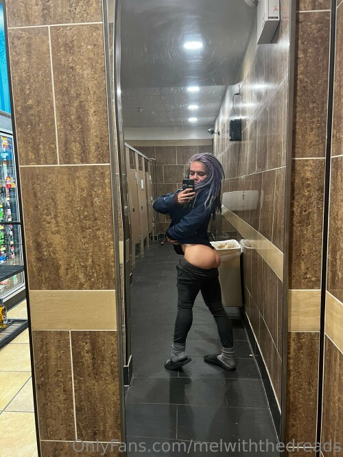 melwiththedreads 270a9e36e62ae6b683d