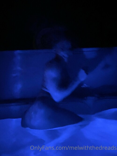 melwiththedreads 455e826c32953dd6ff7