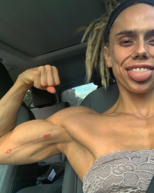 melwiththedreads 6704f58a1e65db8090