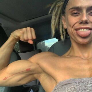 melwiththedreads-6704f58a1e65db8090bcea91335e444bf3