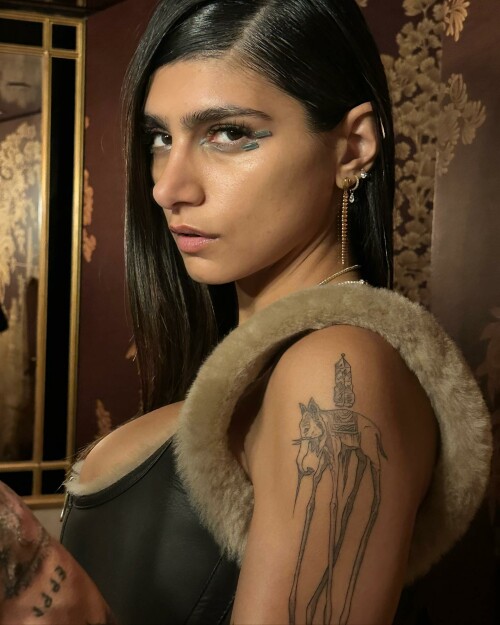 miakhalifa 20230921 000346f8084dff724e04