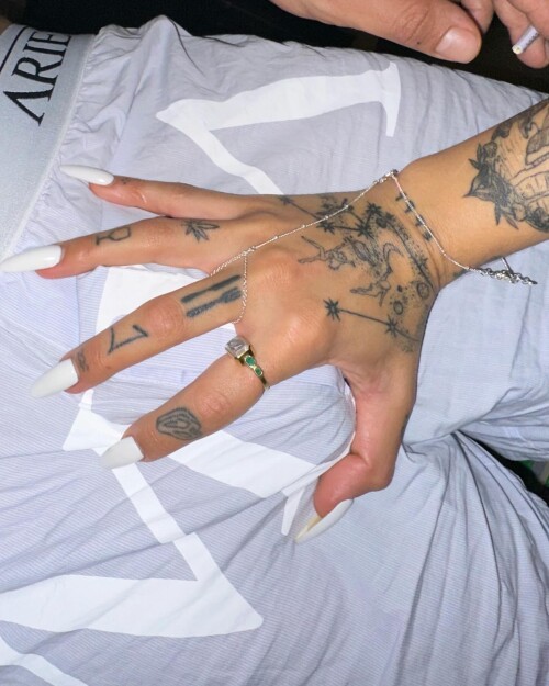 miakhalifa 20240108 0005e4b266f0ee99ebae