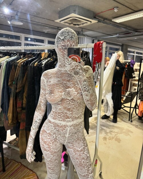 miakhalifa-20240108-0006692cf73803681a8d