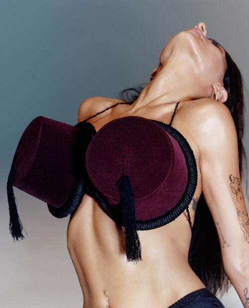 miakhalifa 20240511 0002f4e9e9e0ad050974