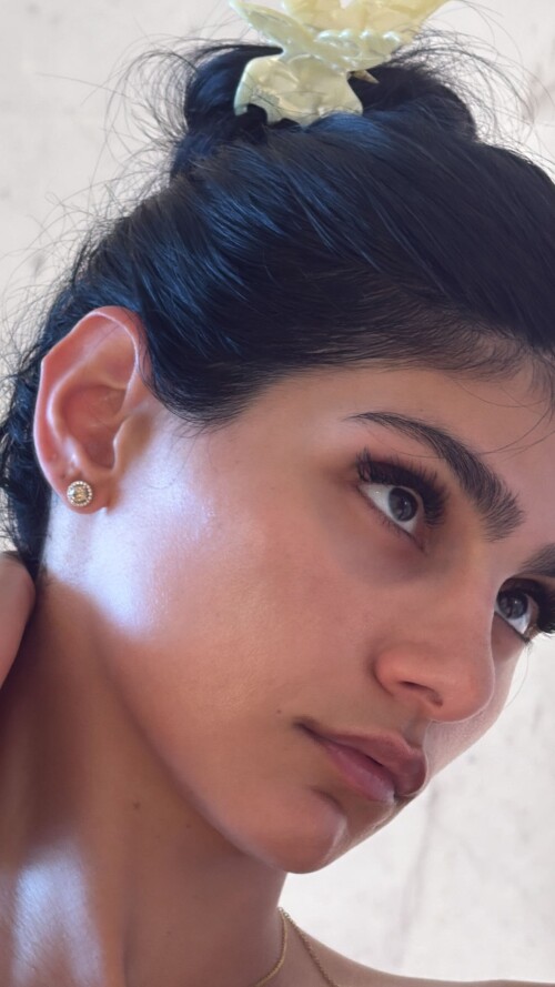 miakhalifa 1753734732 2708048228659fa04c660a0657