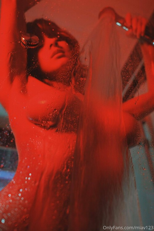 miav123 03 06 2020 44663028 All clean.2da666e860cf5edd