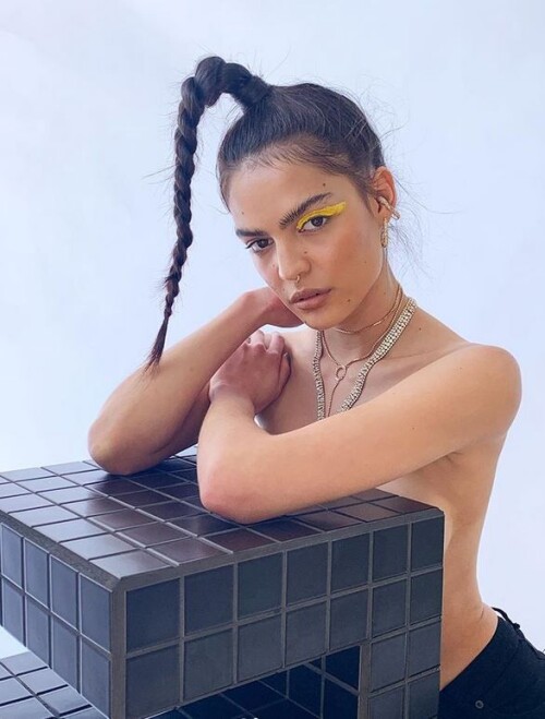 michelle bagarra 1370458671d96d20f9f2bd3