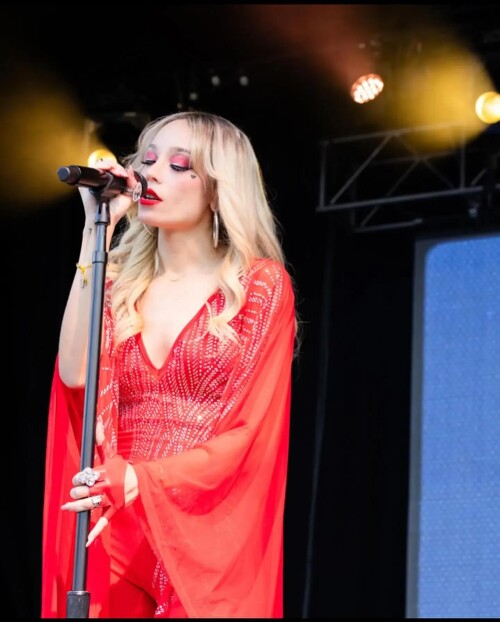 michellejoyf 17211576062795483cb83caa7c730