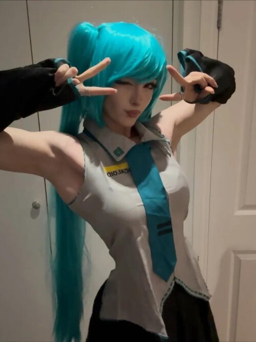 miku2aa71bd795292a42b