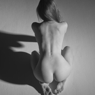 mila-a-erotic-exhibition-32-14000px5863d9f4abf540ef