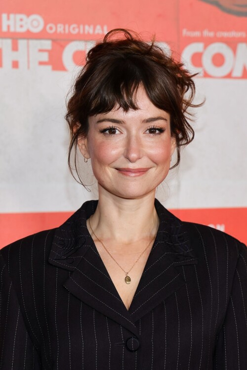 milana3 12 e590bb3319053a24