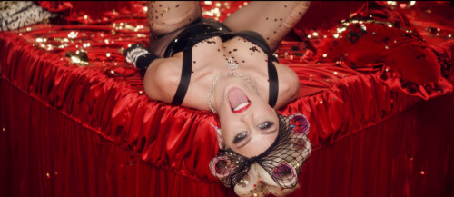 miley 330f7ecef25ec16b6