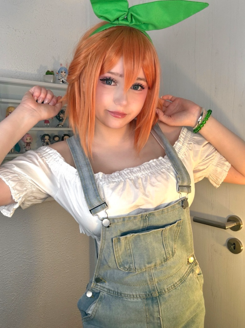 mina28c19d094885ced479cad180015c0f0b4f