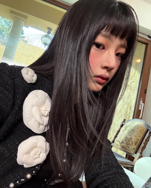 minji.source 1739803634 3570054101909897652 54187810175ec7267edd6dfbd3d