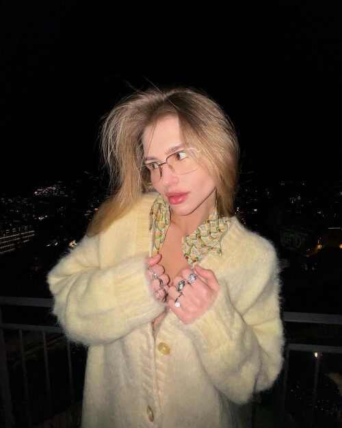 mironovanastasiia 225489a85627a55ba18