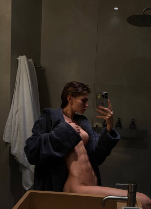 mironovanastasiia 466055be31dd28fa069