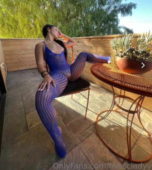 misscindyy_00018d8e9583facbc634