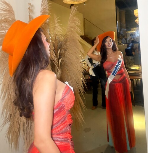 misscosmowy and misscosmousaofficial 20251016 090358 45346156043f39dea753a7cef