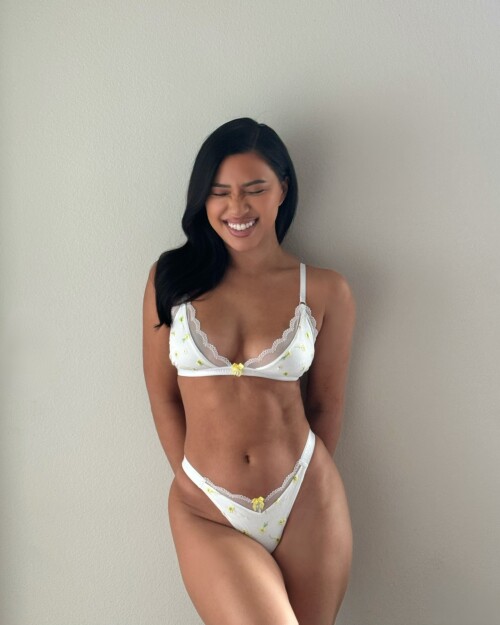 missjuliakelly 3503855659215354624s2024 11 18 11.34.585 storyb37f139fd3059bb0
