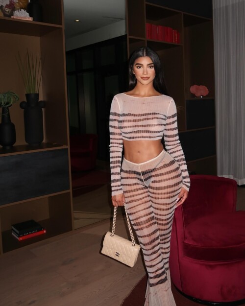 missvictxria C40qT02L7 6 38e120a2f263ce146