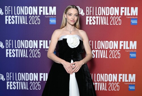 mnrtrtreer 17c182570bb5c6ffde