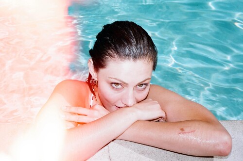 modeling in the pool may 2013 v0 efe6yo02m8be1375d2a5be2f25d9c