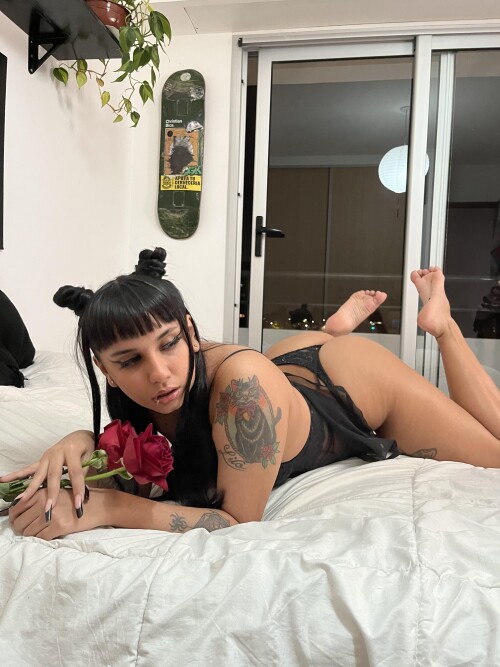 moli 289743651941203bf3