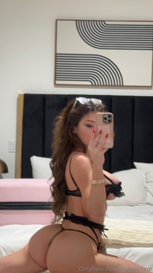 mollyeskam 3937515026917 source 14cb96a27a9c43ea6a