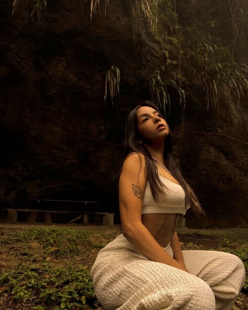 mollygram.com InstagramPost al.xannn 356019543725663513225834a80d240d7bb