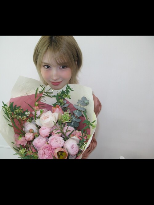 momo2025 08 25 02 34 04ebb9eeb2 cb6a 4bfb a319 12316bc5448aea5ce8363fab7099