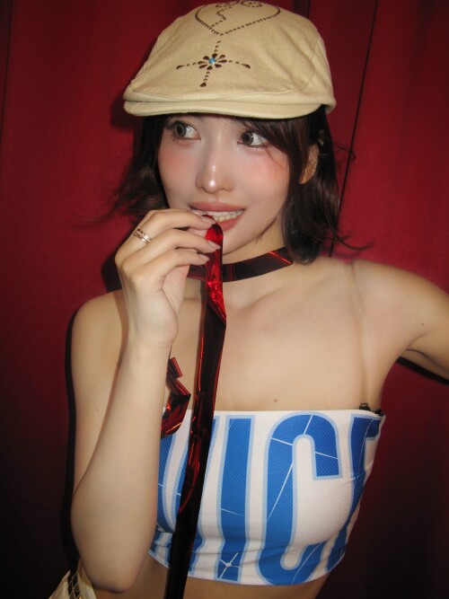 momo2025 10 13 02 40 59bf5419ba ba2b 4d94 bc46 298a8b5878732f768770bf4b3744