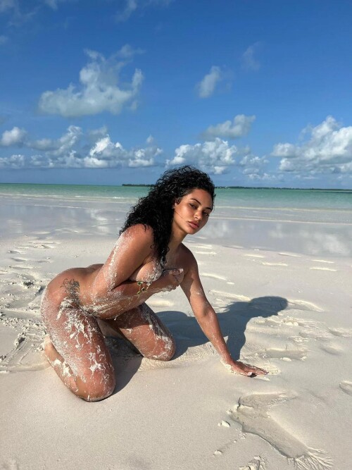 monga3v3wgue1889ed1f04c5c85ab