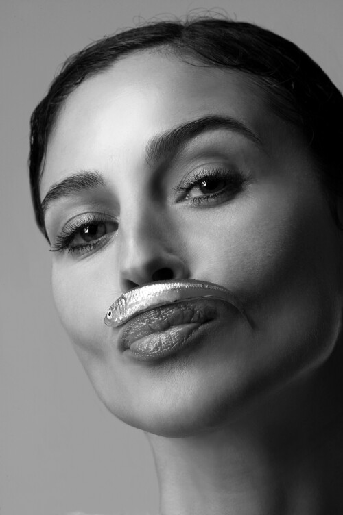 monica bellucci esquire 2001 008088ed8b4a8b7cafd