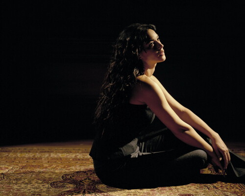 monica bellucci UHQ Leg Crossff08408124108bc7