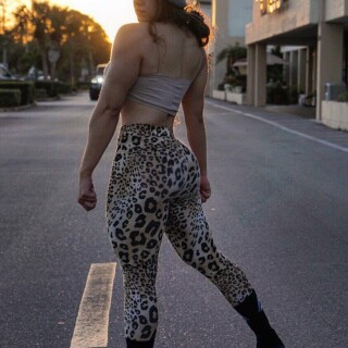 monicaagranda---CM0mI59jbNX