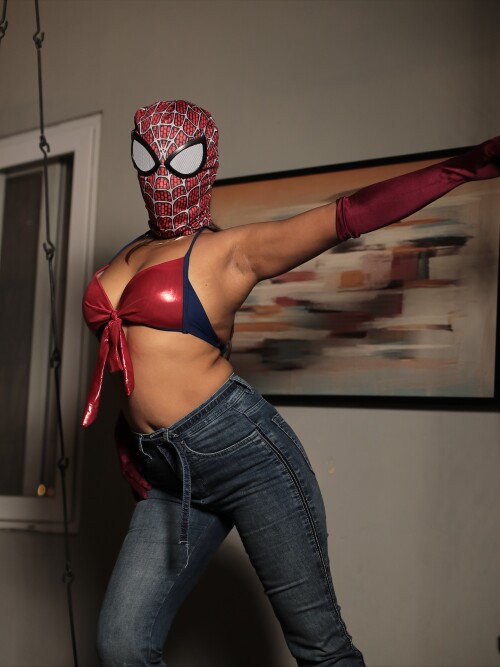 moodybeasty 20251028 0002c88c57d4c6fe2b89