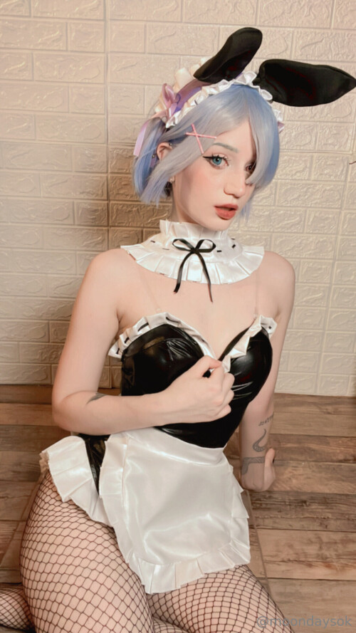 moondays 153afca6ef764e9241