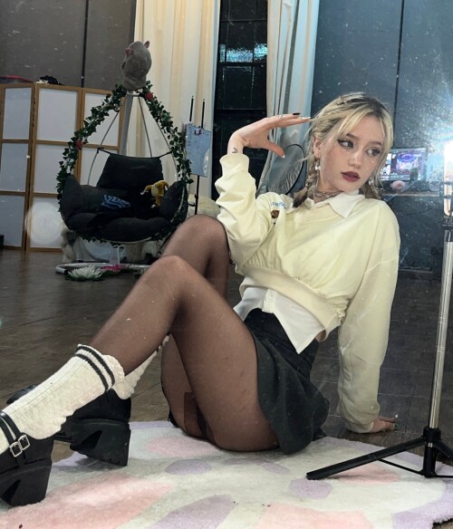 moondaysasdasds3335ece9257cf7e5