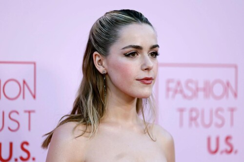 more 2 from fashion trust us awards 2024 beverly hills v0 6dg2v3ckaltc197122b2b0cc30ab6