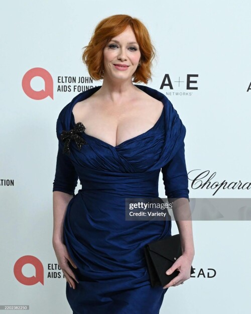 more of christina at eltons oscars party v0 5li7zda3pdme1ec2adf8d92c7f831