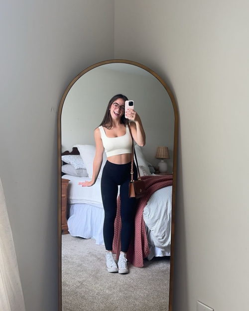 moresofiacrnilovic_feed_20250701193109e43d098aeb0acb17b2c343d0c5b109df