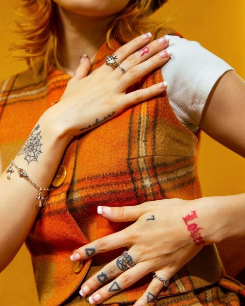 morguemami16603309392903388810341470186 319224069